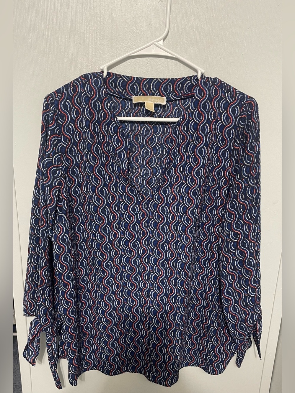 Michael Kors Size Medium V-Neck Blouse Tie Sleeves